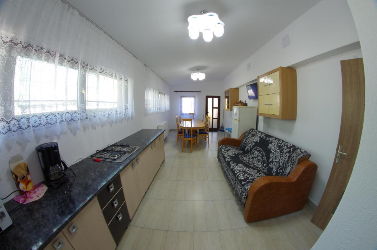 Casa Tucan Ceahlau Ngoại thất bức ảnh