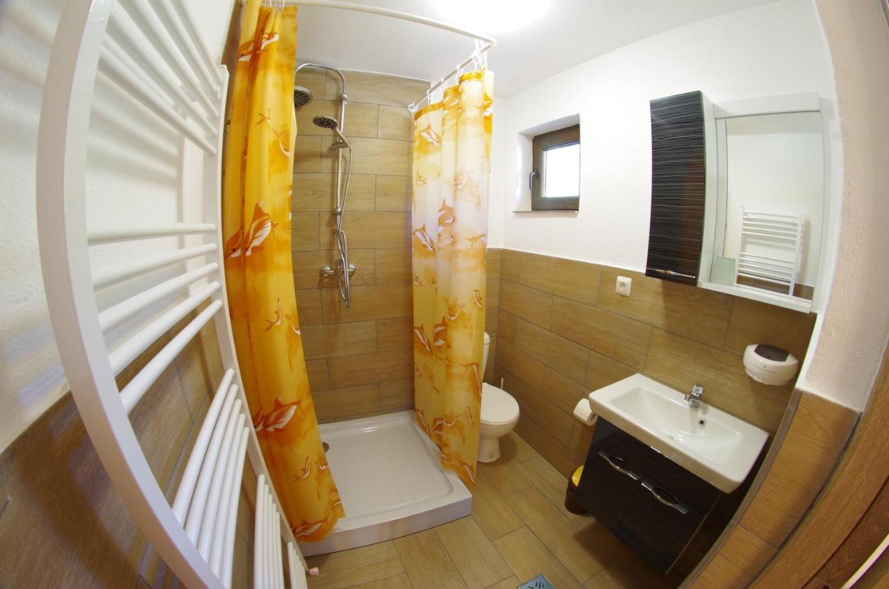 Casa Tucan Ceahlau Ngoại thất bức ảnh