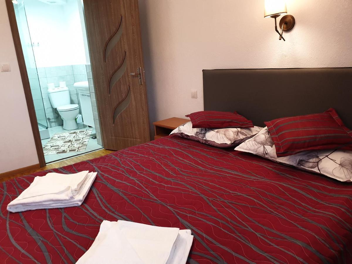 Casa Tucan Ceahlau Ngoại thất bức ảnh