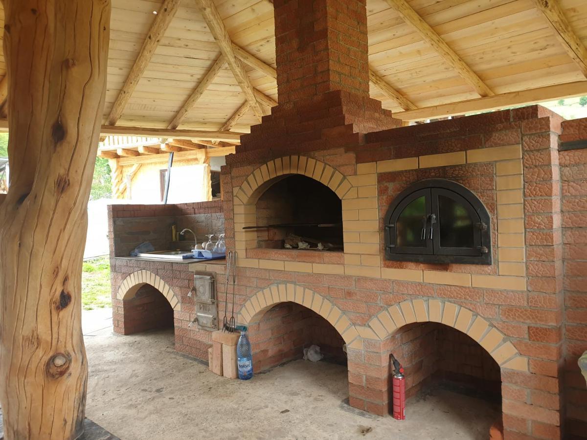 Casa Tucan Ceahlau Ngoại thất bức ảnh